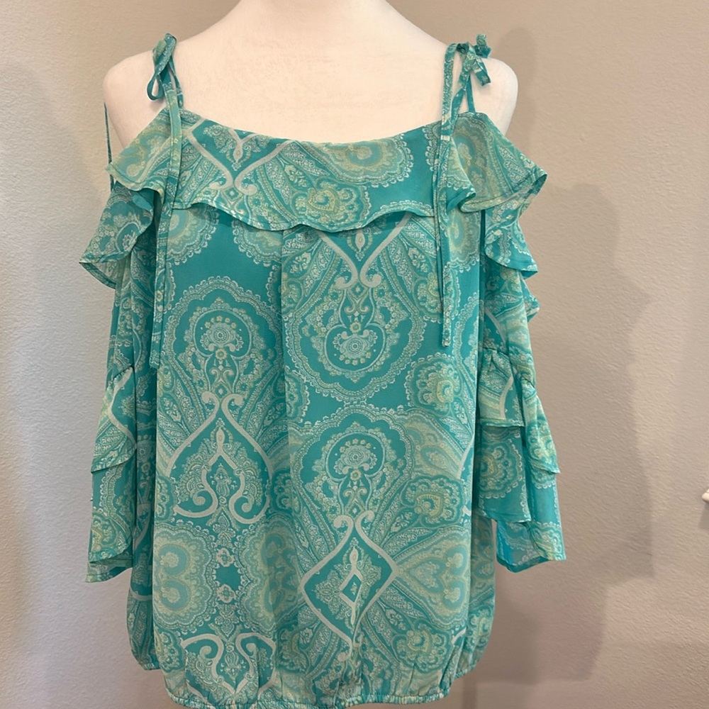 Soho Cold Shoulder Blouse Large - Picture 5 of 15